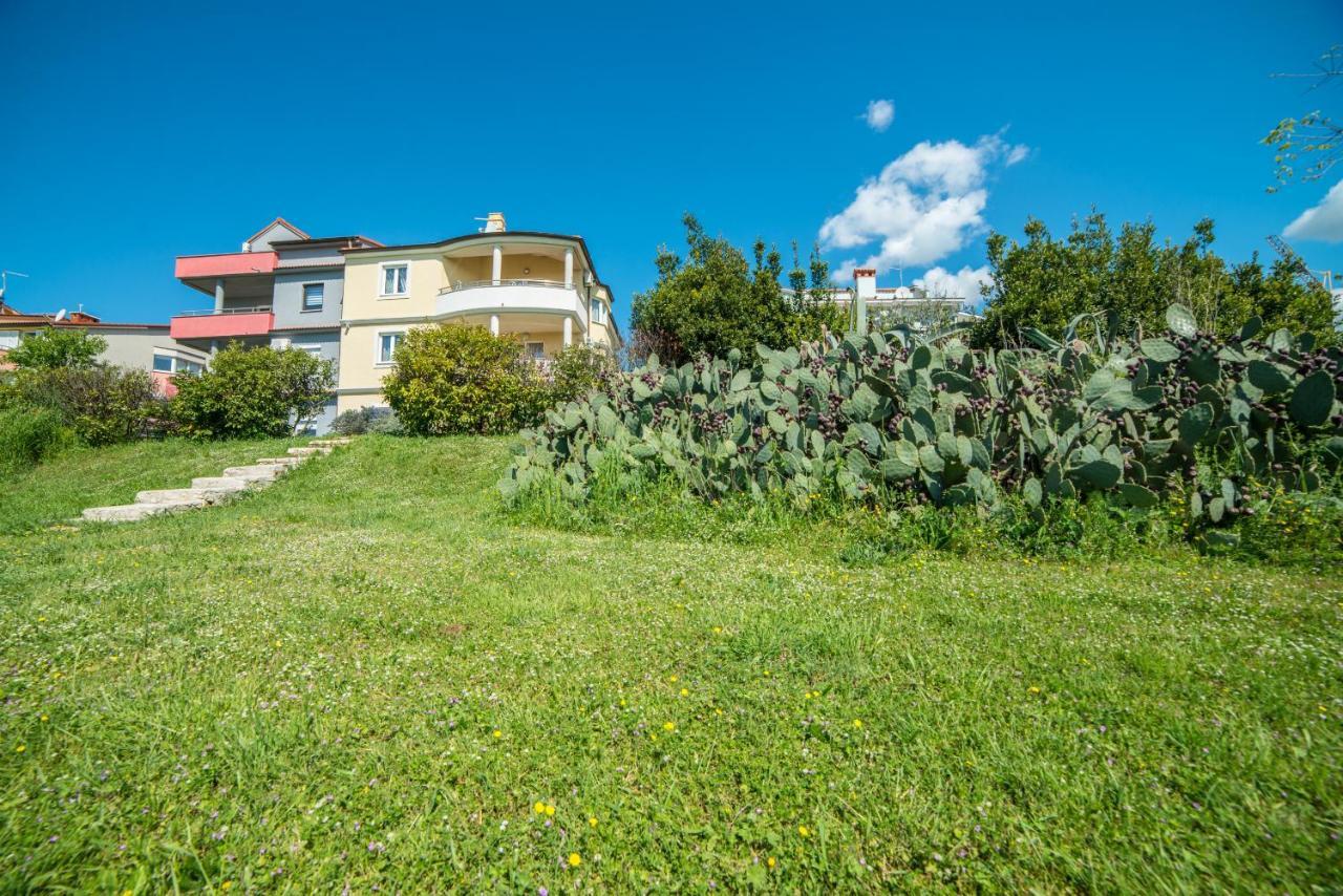 Villa Lucija Pula Eksteriør billede